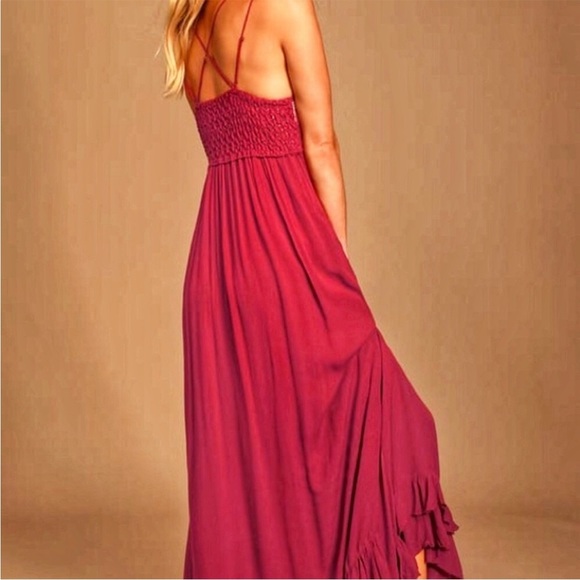 Free People Adella Maxi Slip Bright Red NWT
Lace crochet flowy comfortable - Picture 4 of 16